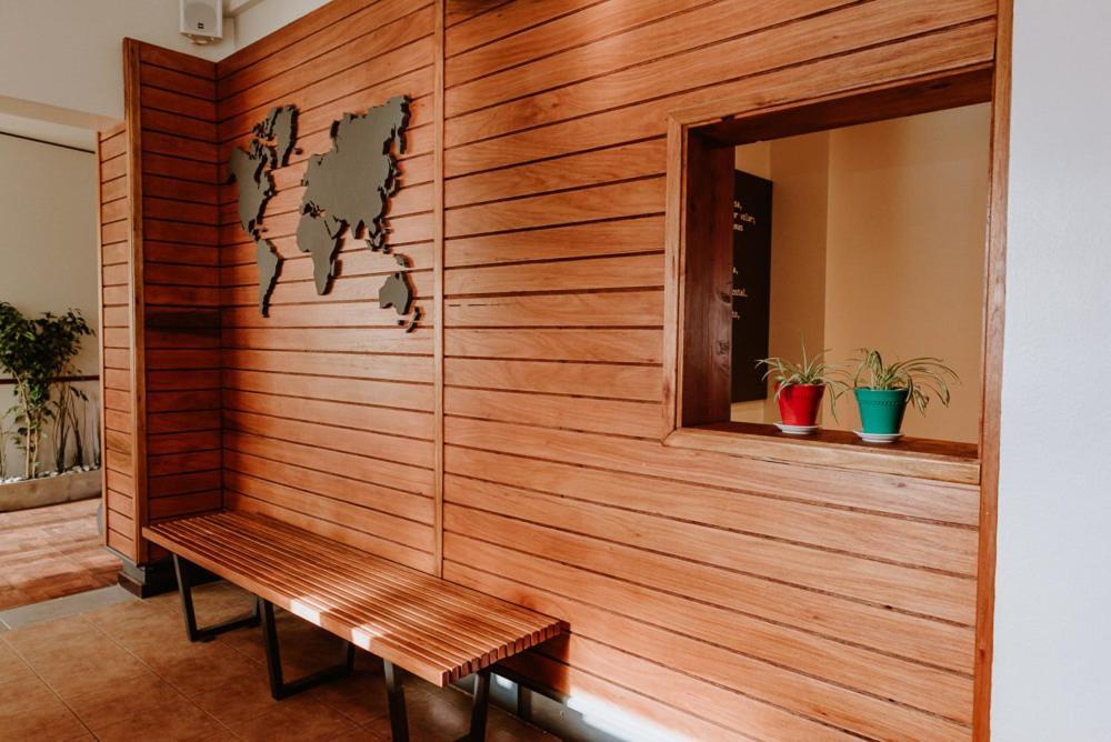 Hostel Los Troncos San Carlos de Bariloche Eksteriør bilde