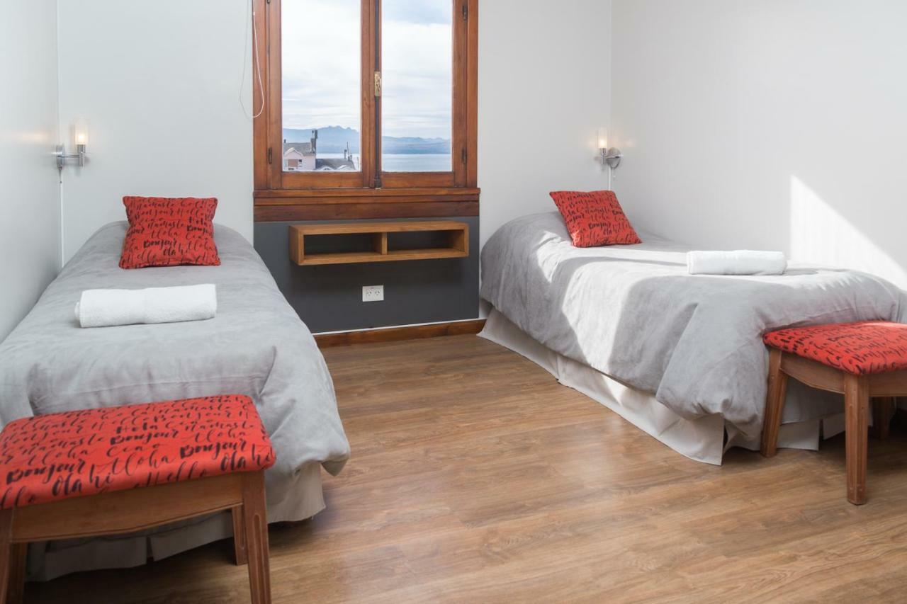 Hostel Los Troncos San Carlos de Bariloche Eksteriør bilde